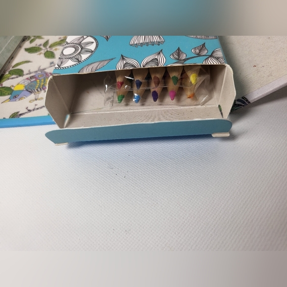 50 CARDS- ART THERAPY COLORING KIT - NWT - Picture 8 of 13